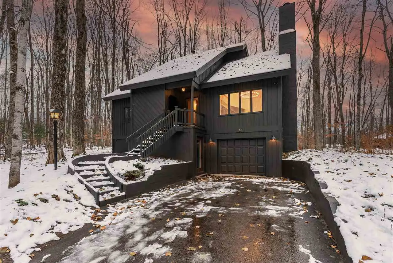 93 Royal View, Harbor Springs