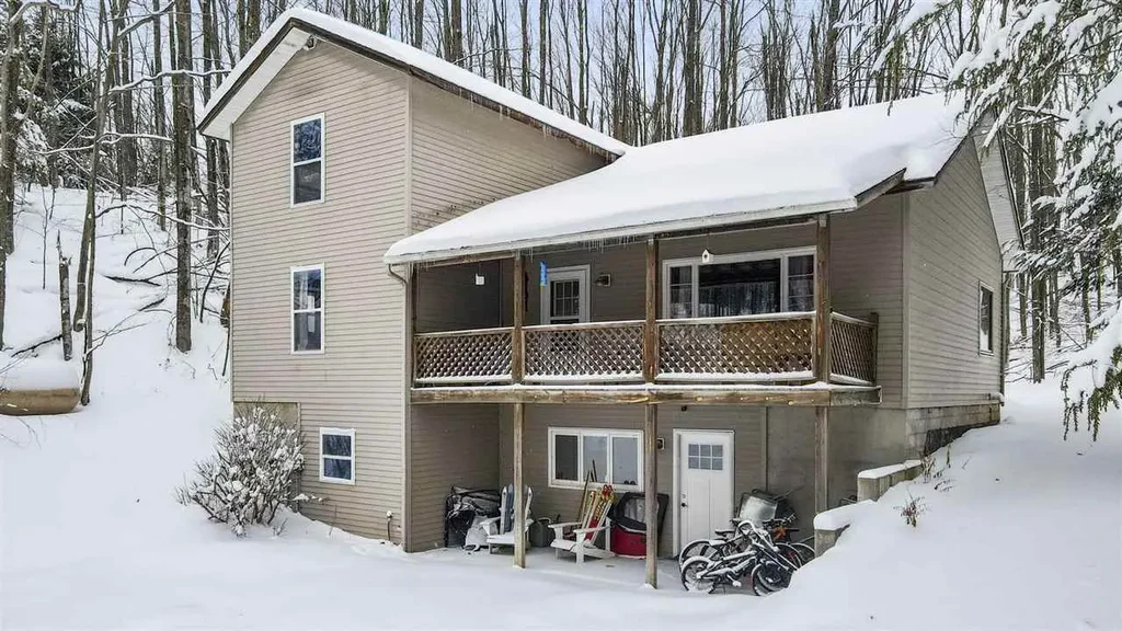 6832 Dayton Rd, Alanson