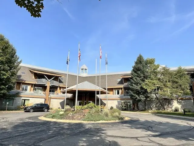 2400 S Troon, Bellaire