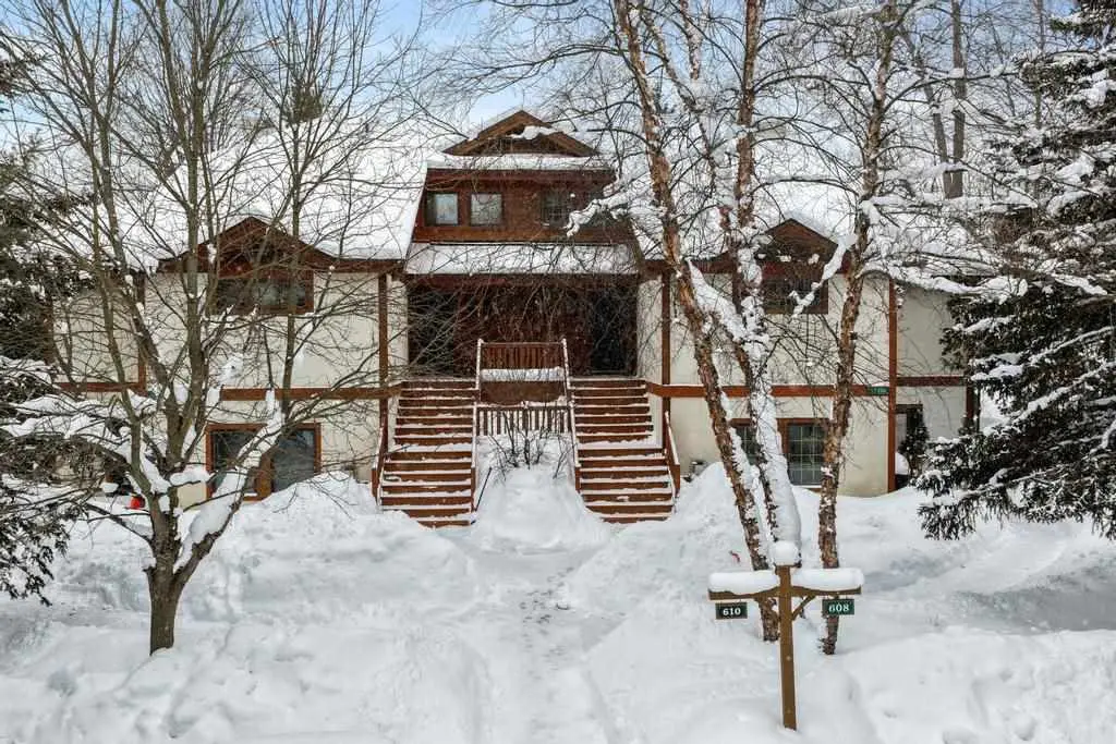 2206 Boyneland Drive Unit #97 / Door 608, Boyne Falls