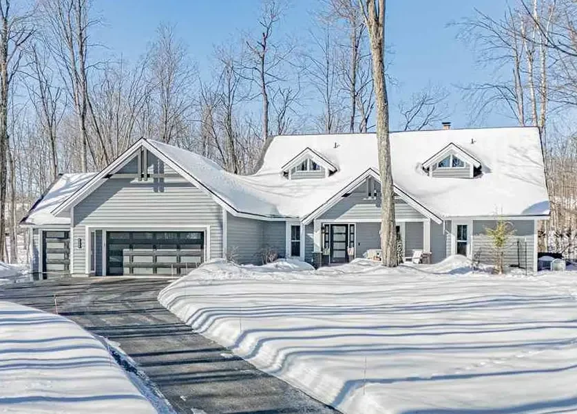 4405 Turfway Trail, Harbor Springs