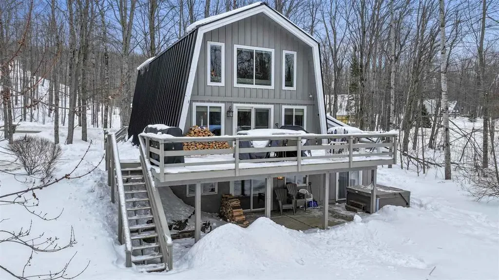 105 Winter Park Drive, Harbor Springs