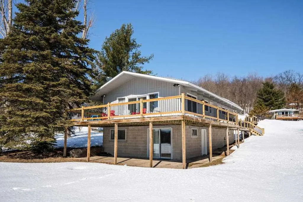 3343 Hill View, Boyne Falls