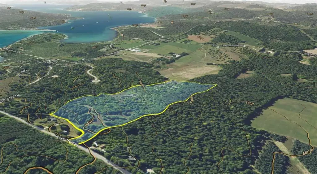 3328 Reycraft, Boyne City