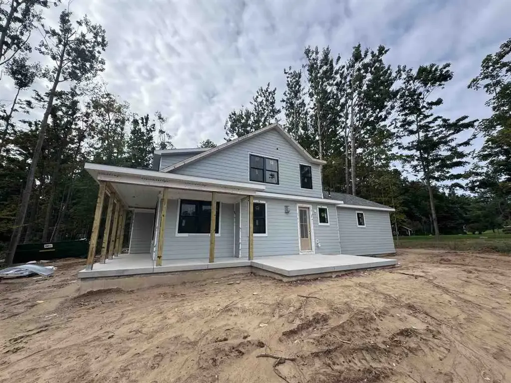 2152 Golfview Court, Harbor Springs