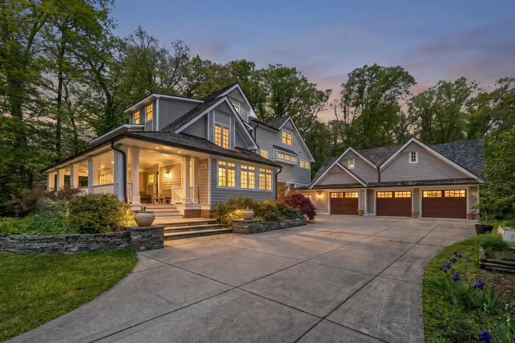 1041 Greentree Road, Bloomfield Hills