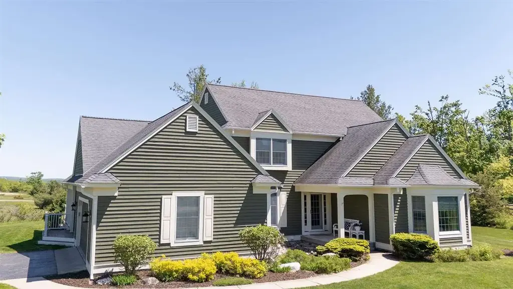 3035 Village Lane, Harbor Springs