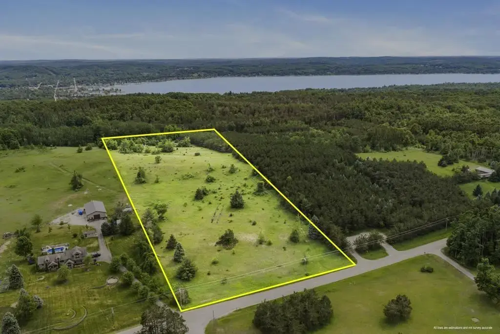 Tbd W Clute Road, Boyne City