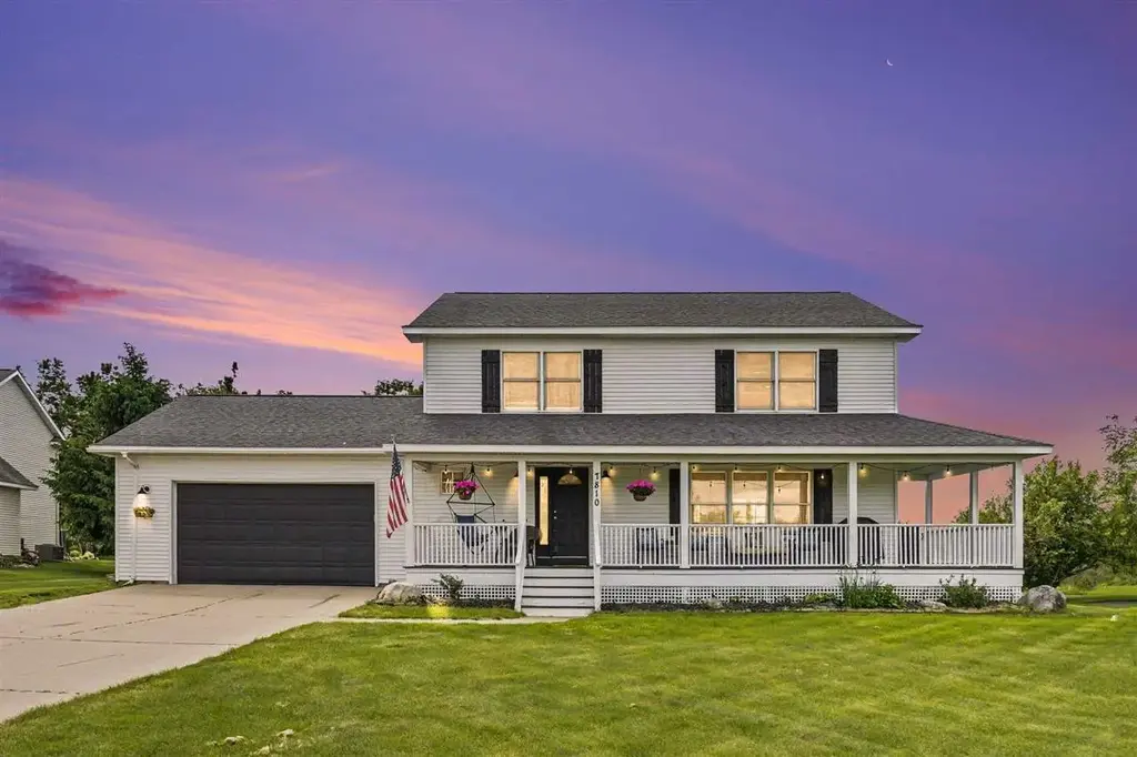 7810 Bay Meadow Drive, Harbor Springs
