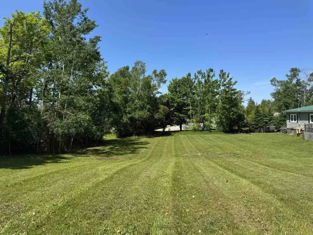 818 Cadillac Street, Mackinaw City