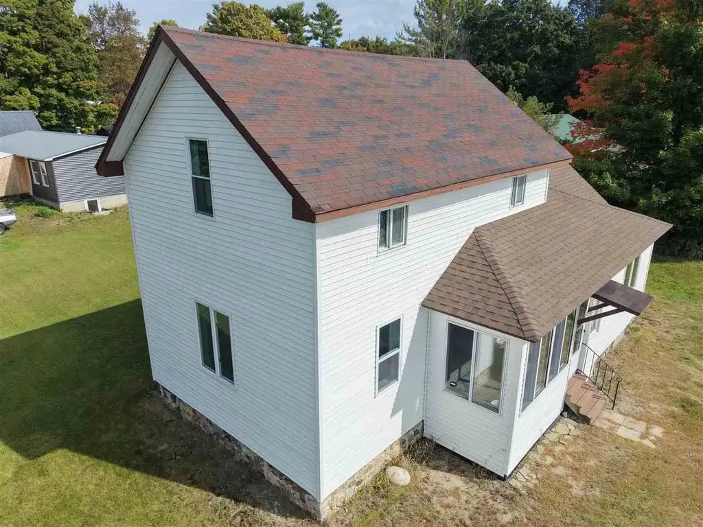 401 Mill Street, East Jordan