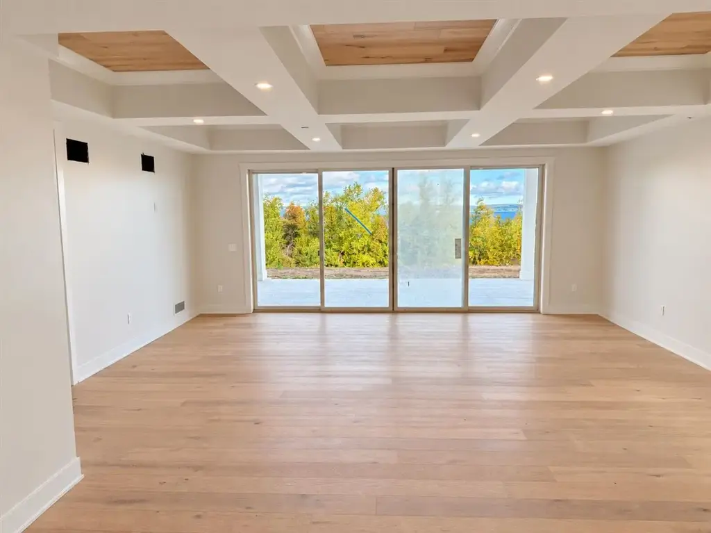 603 Lakeview Drive Unit 2, Bay Harbor