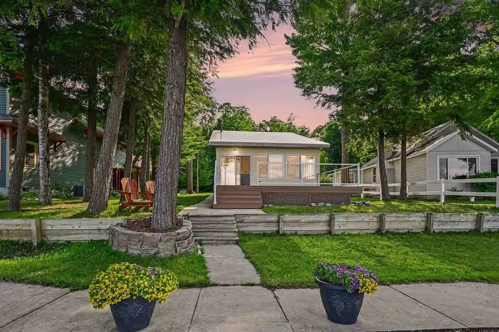 4791 E Shore Drive, Kalkaska