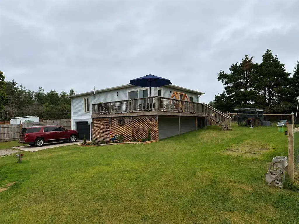 1705 Mcdougal Rd., Petoskey
