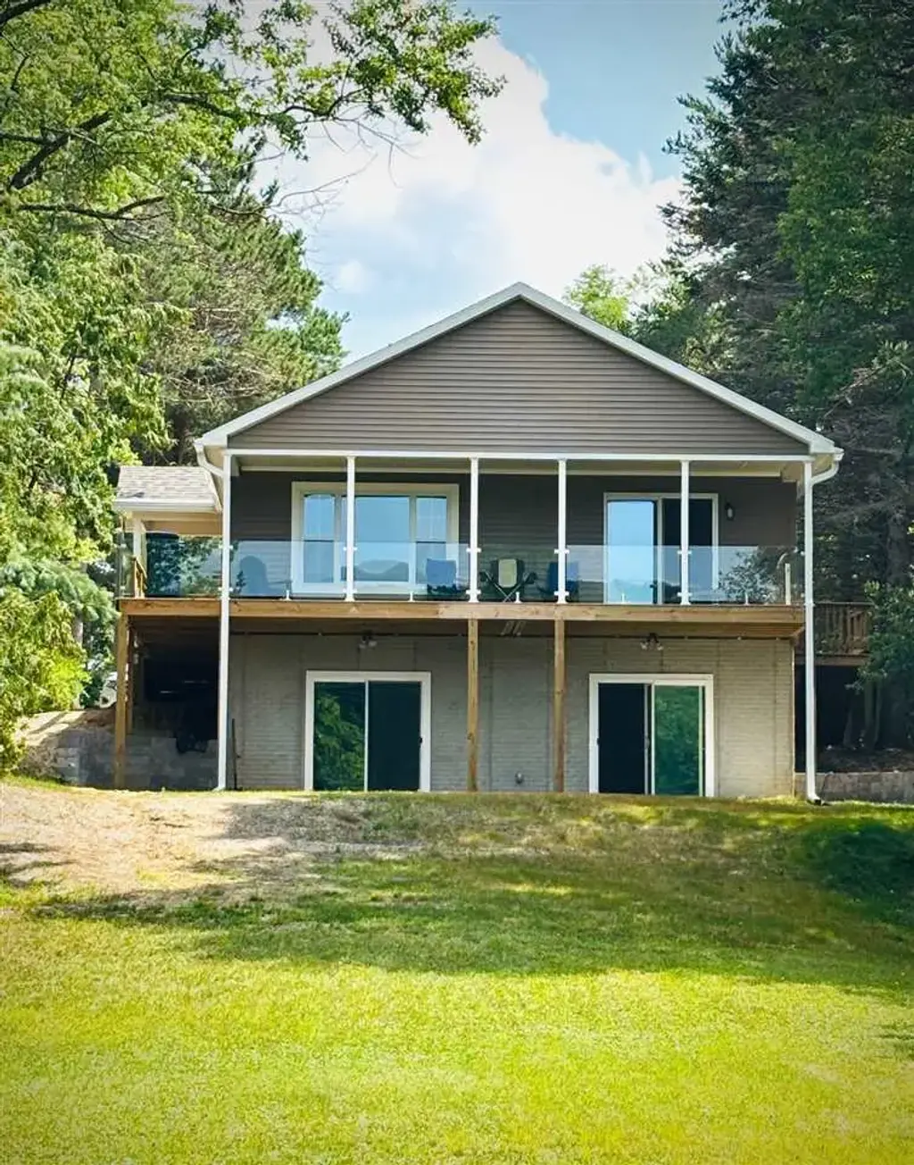 4859 Rushton Rd, Central Lake