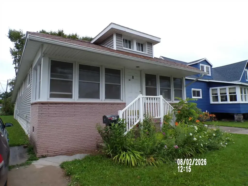 609 S 8th Avenue, Alpena