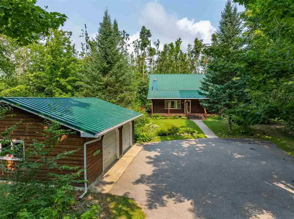 1796 Camp Ten Road, Elmira