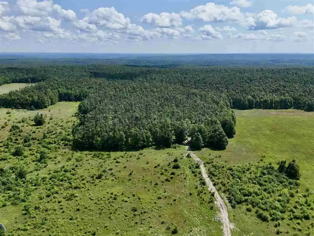 2230 Magee Road, Boyne Falls
