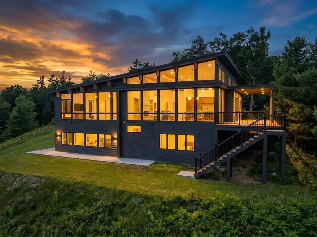 4564 Oak Bluff, Walloon Lake