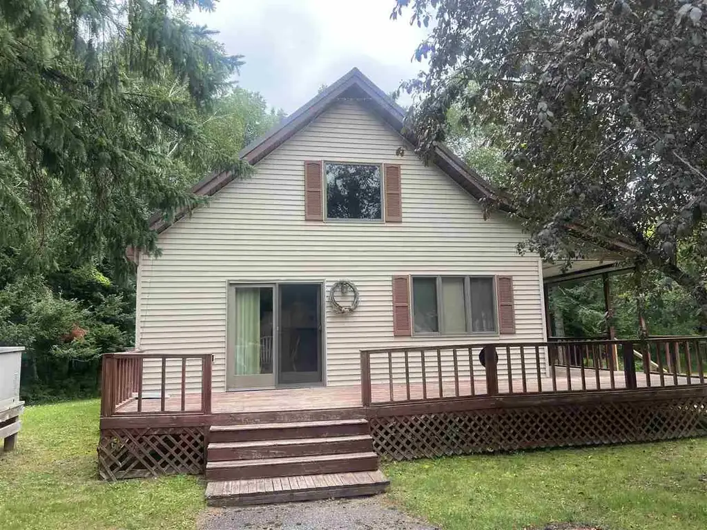 9793 S North Hulbert Road, Hulbert