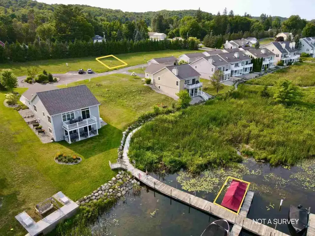 2803 West Shore Drive And Boat Slip 24, Central Lake