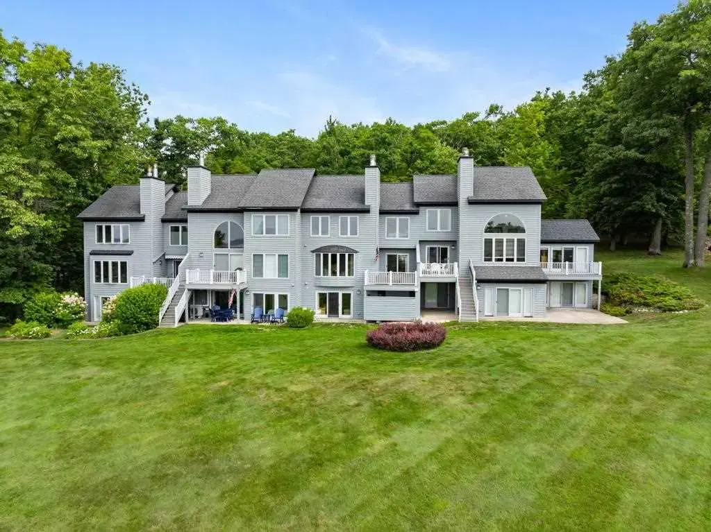 5433 Windigo, Harbor Springs