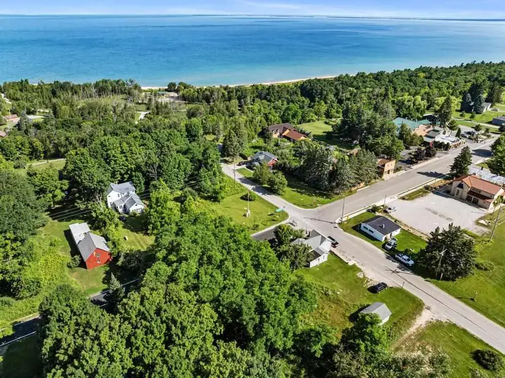 Tbd Bluff Terrace, Harbor Springs