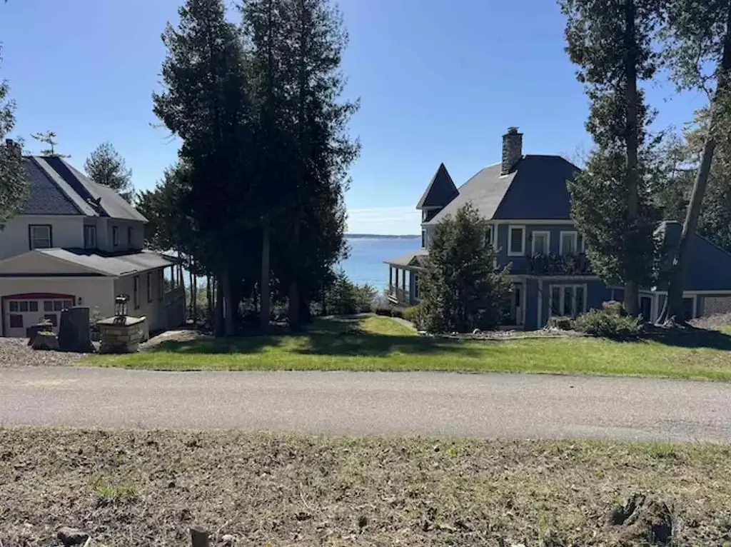4254 Pine Cove Lane, Mackinac Island