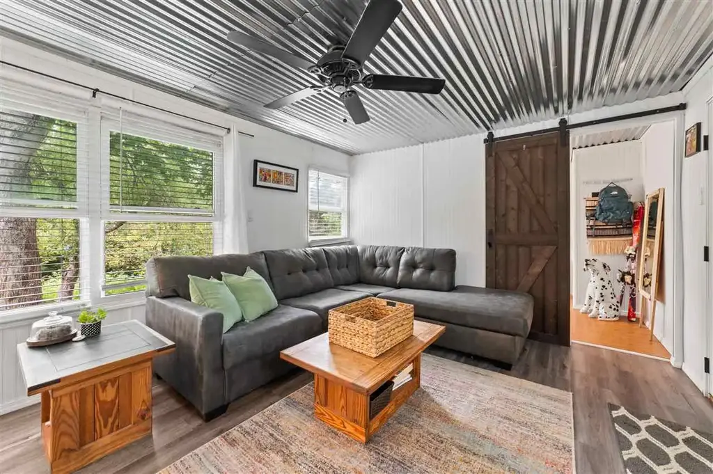5576 Greenway Drive, Gaylord