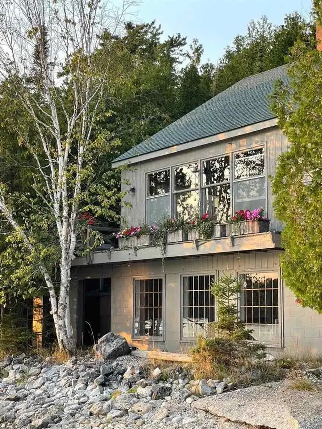 1934 S Coryell Island, Cedarville