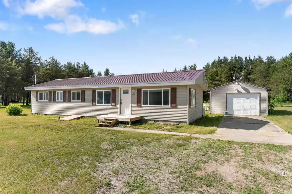 386 Randolph Street, Gaylord