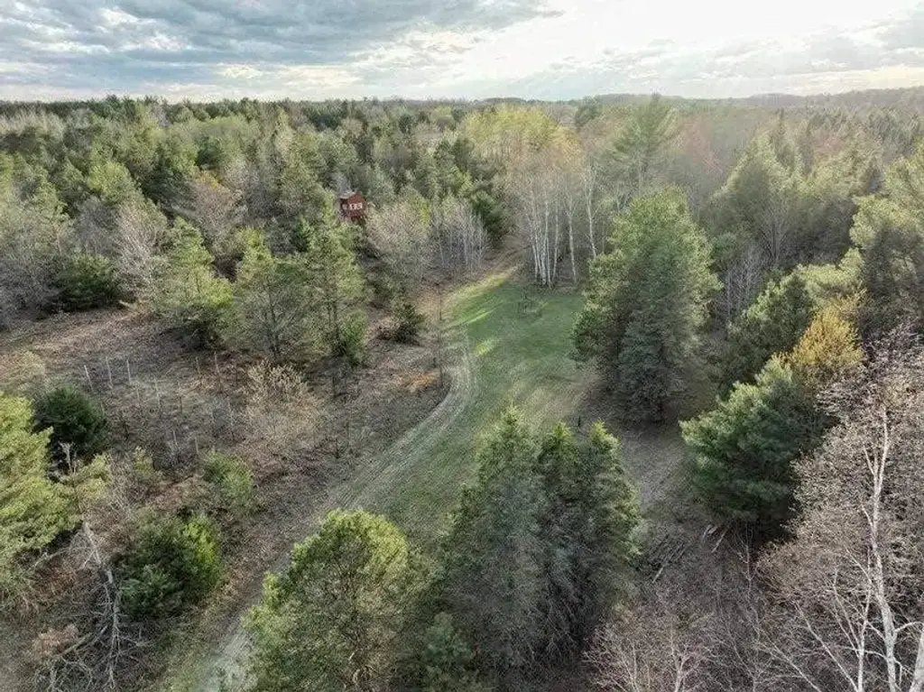 Tbd Cody Lane, Kalkaska