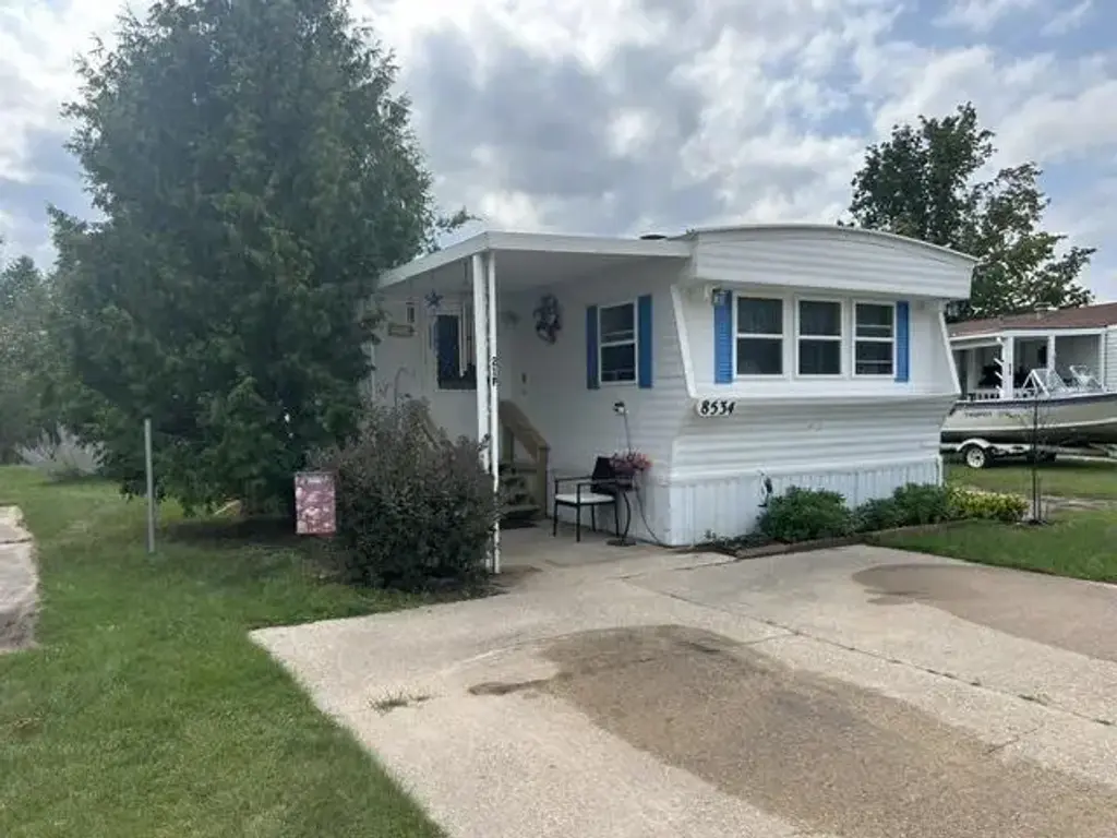 8534 Park Way, Petoskey