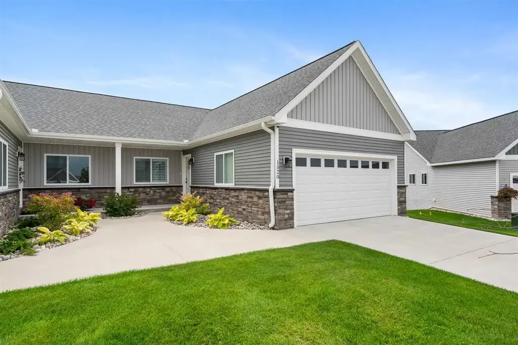 1520 Parmenter Court #15, Petoskey