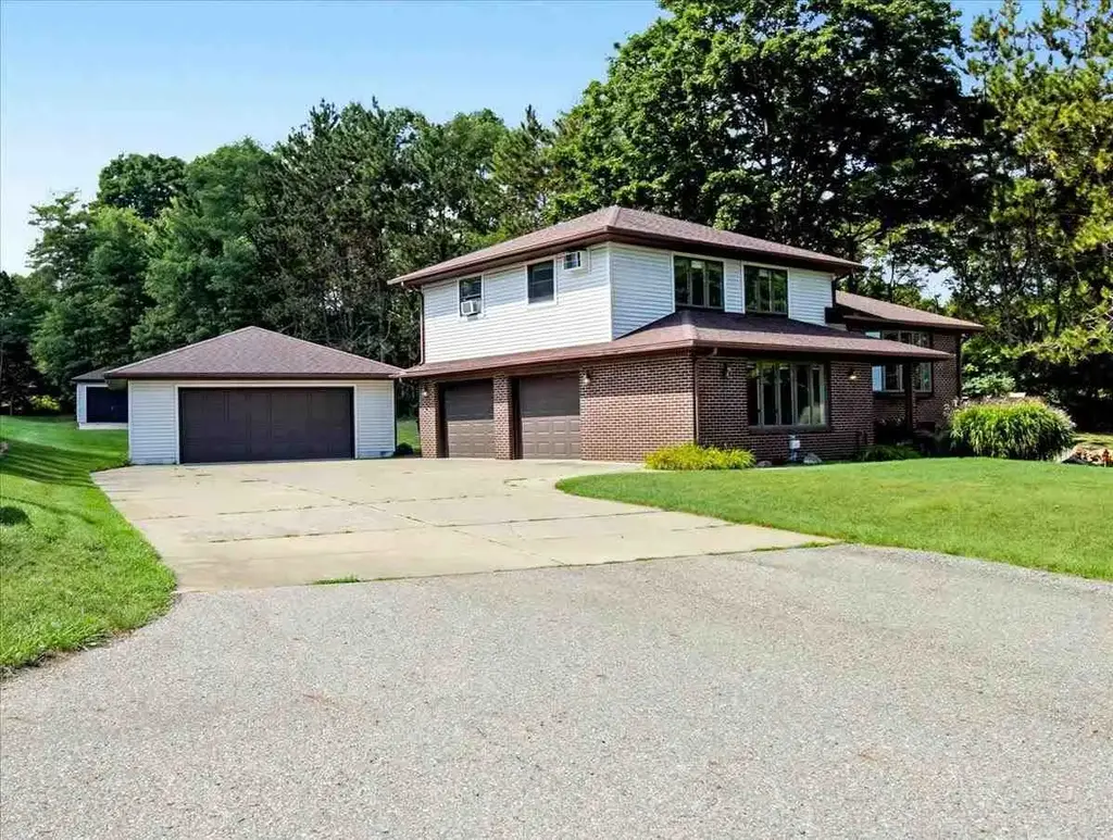 1092 Lacvue Drive, Boyne City