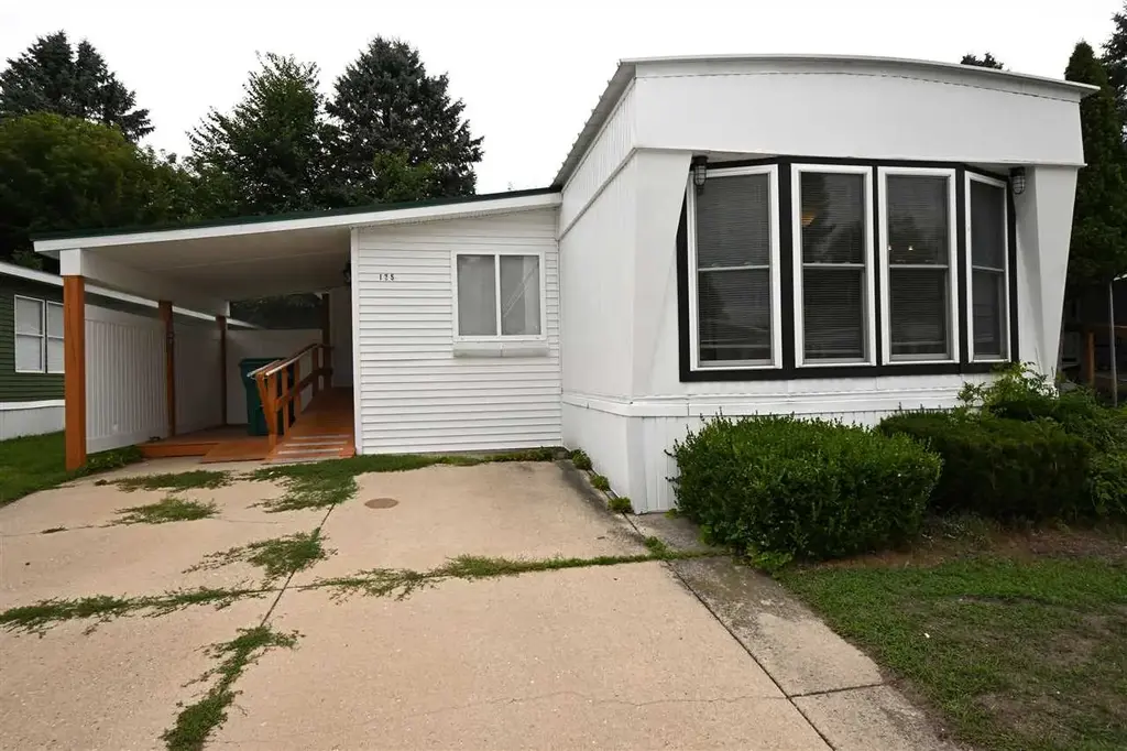 526 N Lake Street 125, Boyne City