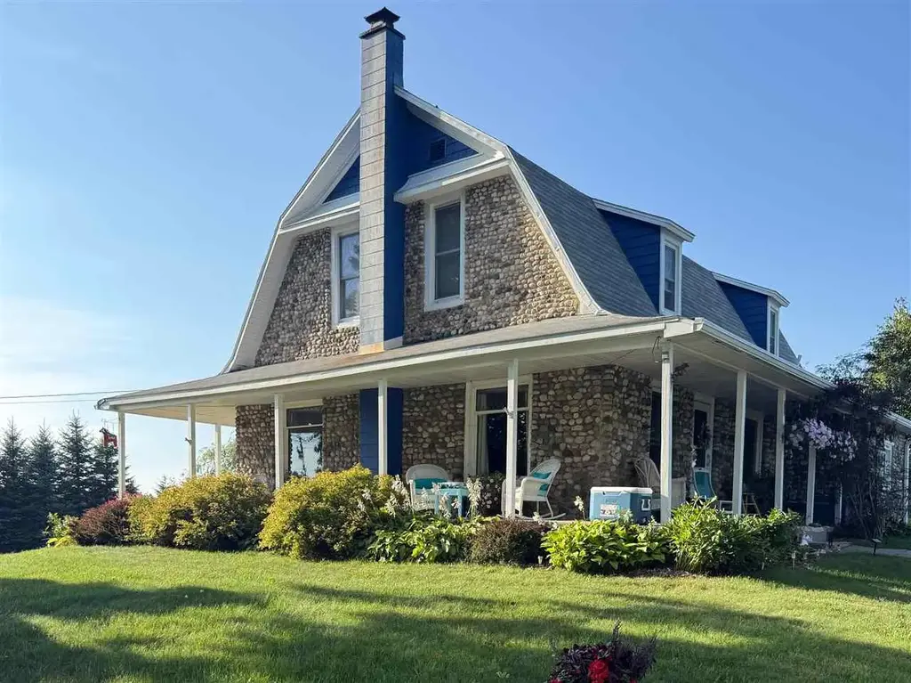 9588 Atwood Rd. Road, Charlevoix