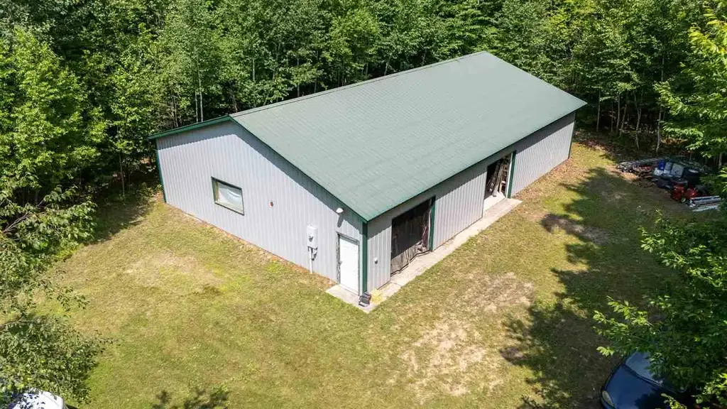 11414 Mccleary Road, Carp Lake