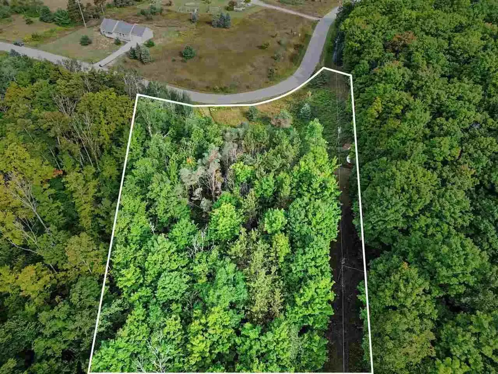 0000 Chapel Hill Drive 27, Petoskey