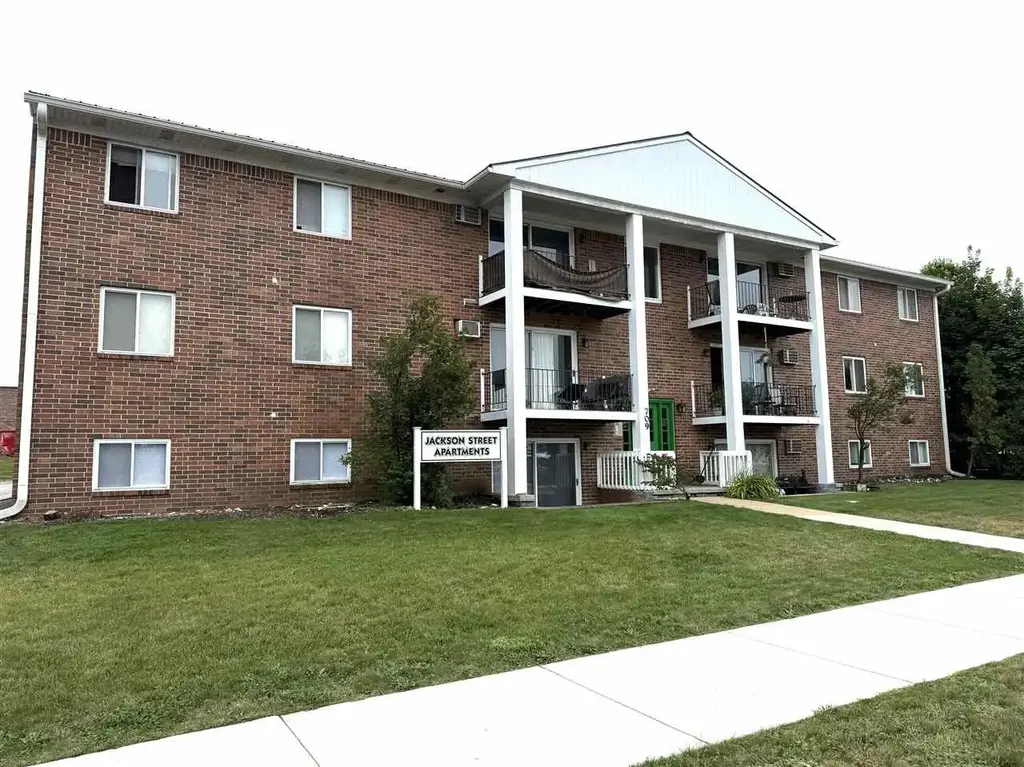 709 Jackson Street 6, Petoskey