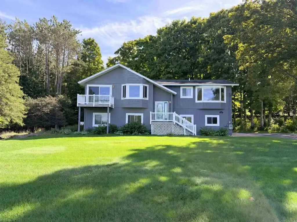 1287 Marshall Road, Boyne City