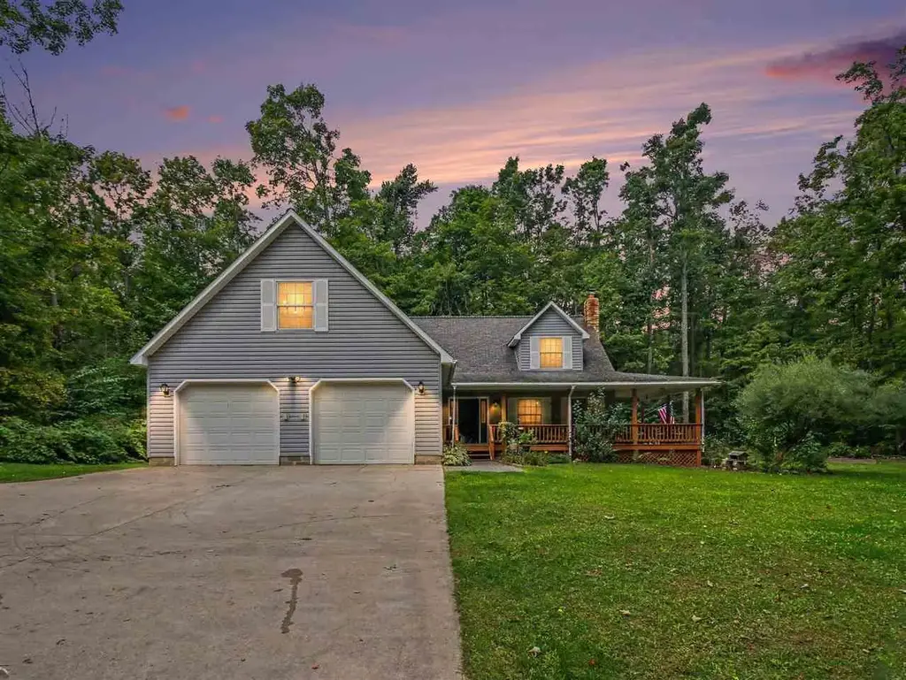 1850 Abbey Road, Petoskey