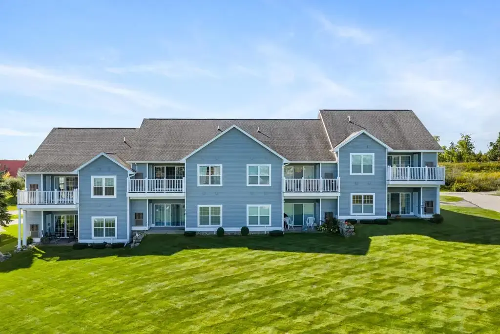 1588 Emerald Court, Petoskey