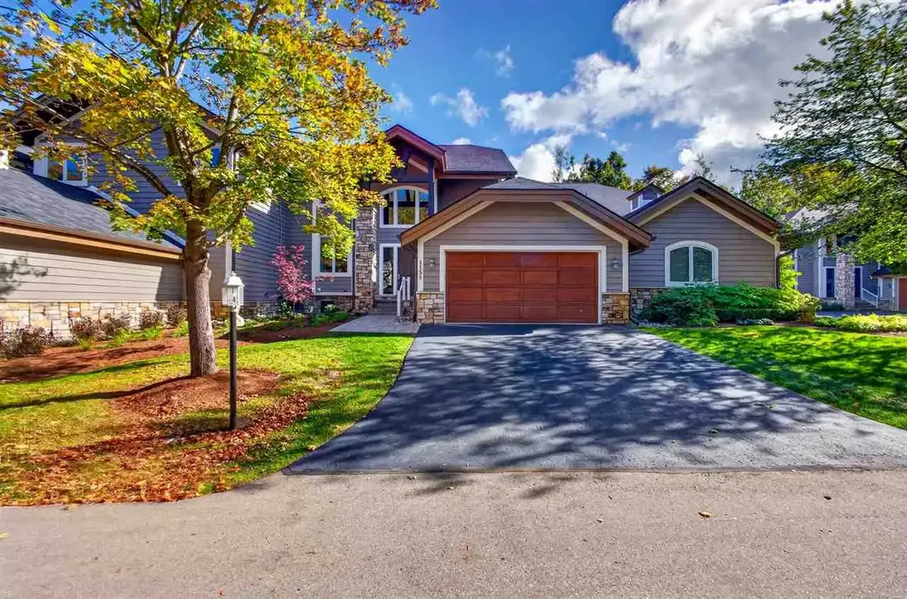 1151 Cedar Lane, Bay Harbor