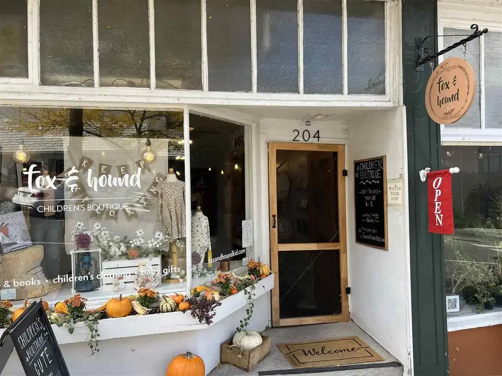 204 Petoskey Street, Petoskey