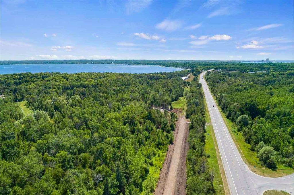 0000-a N Us-31 Highway, Charlevoix Property Listing: MLS® #473672