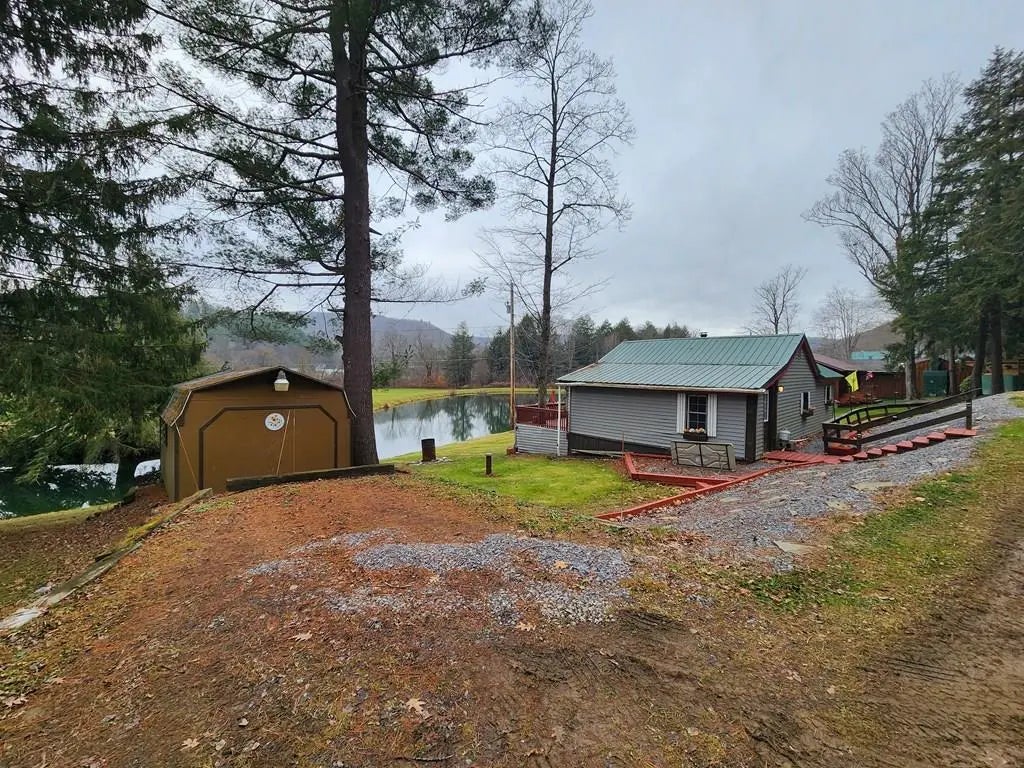 53 Derring Hollow Rd, Coudersport