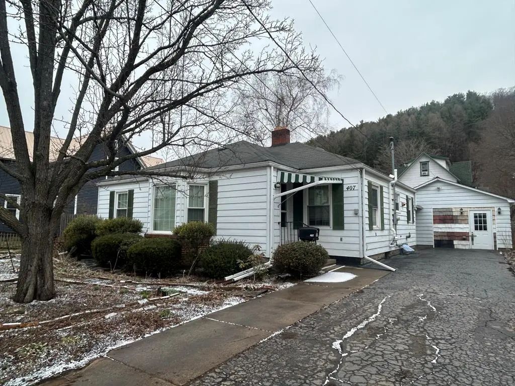 407 Ross Street, Coudersport