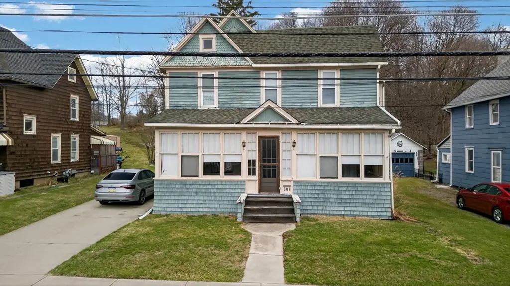 608 Lincoln Street, Sayre