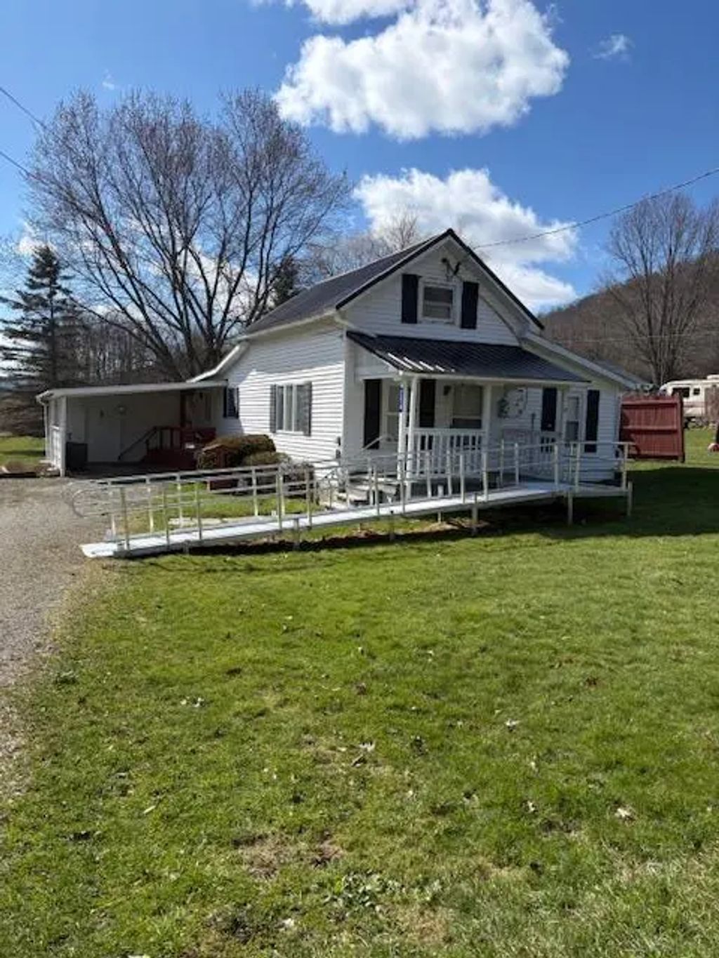 254 Stone Quarry Road, Westfield